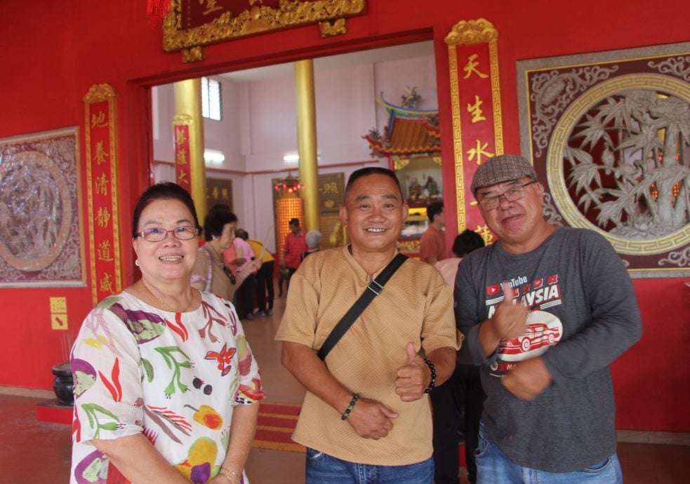 东:(已签发)梁清秀:劳勿都赖路观音堂,耗30万令吉重建功德堂