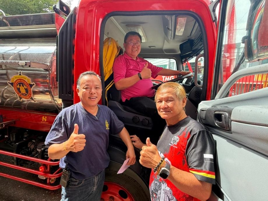 东：（已签发）苏建祥拨款2000给玻璃口自愿消防队添购消防设备