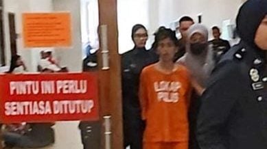 持刀砍伤雇主母子 菲佣今日被控