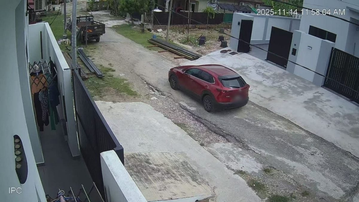 东:(已签发):疑受迷魂党迷惑,长者被骗走5万元