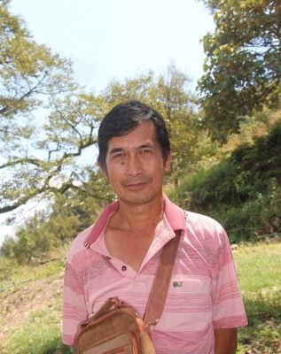 东:(未签发):雨水充足,阳光明媚,今季榴梿又大又圆