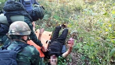 中国男从柬国偷渡入泰 踩中边境地雷被炸伤