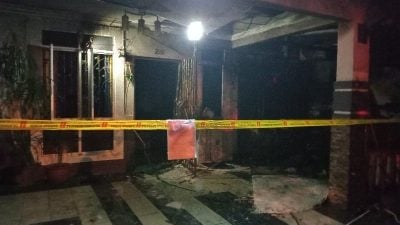 中霹一住家起火  毁50% 无人伤亡