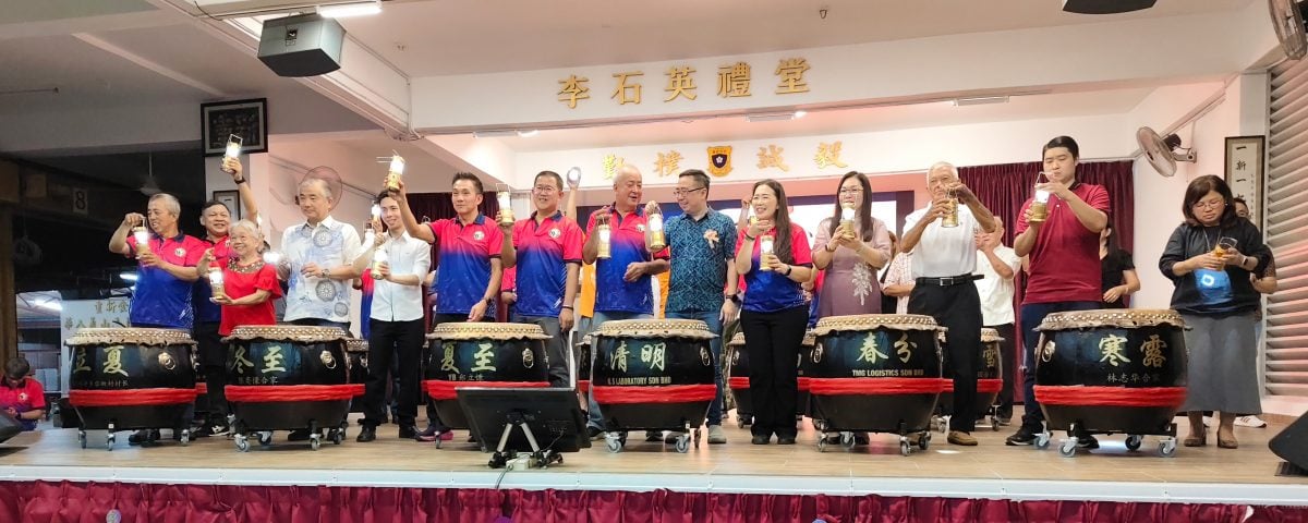 丹绒马林重新111周年校庆千人宴