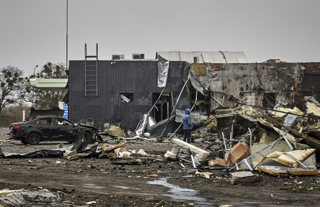 乌克兰称俄军攻击核电变电站 欧洲核安全告急