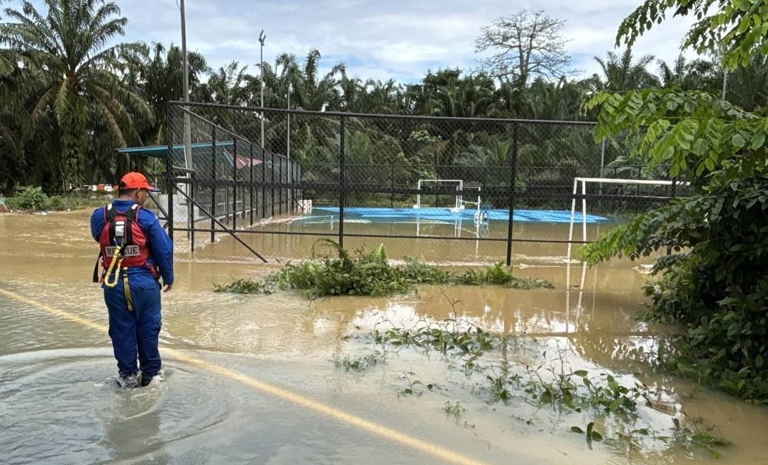 乌雪县再有地区“沦陷” 乌鲁安南4甘榜水灾