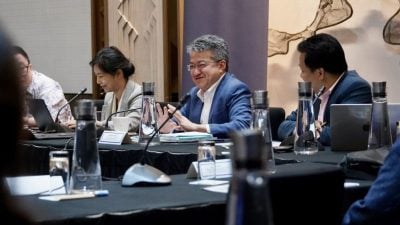 刘镇东：非各自为政   产业转型须跨部门合作