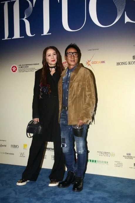 任达华不慎绊倒变“动作戏” 70岁身手惊艳全场