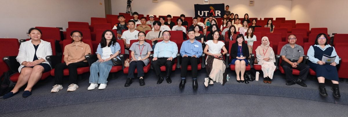 优大迎中国两高校学生 开启首届 2+2国际联合人才培养项目