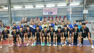 学联赛勇夺冠军  波中男女篮队重回巅峰