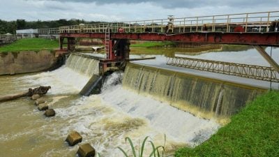 热带风暴“SENYAR”逼近 森州5县进入洪水戒备状态