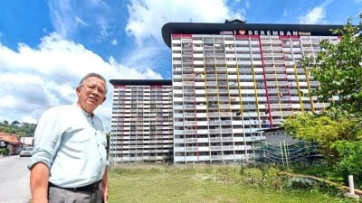 罗白再“添灯” 14楼组屋装七彩幻灯