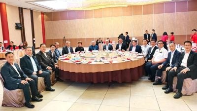 中国大使馆代表团访问森州　推动经贸与合作关系