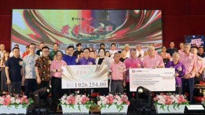 爱华教义演今年终场    爱美乐华小筹获逾109万