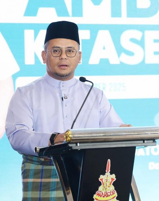 全国/雪大臣回应教育部“共同授课”