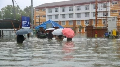 离开彭加兰芝柏灾区  丹大541寄宿生送抵总校