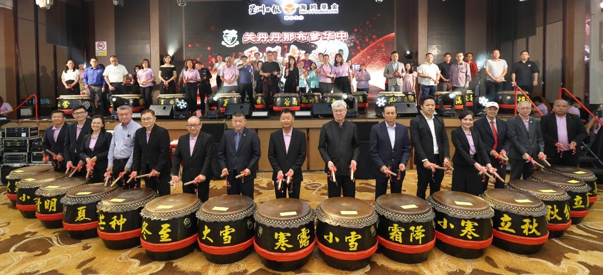 关丹站爱华教义演大获成功 经典名曲热舞扣人心弦