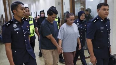 承认2冒警行骗罪  2女承包商各罚8000