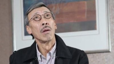 冯淬帆长眠金门  杜琪峰跨海雨中送别