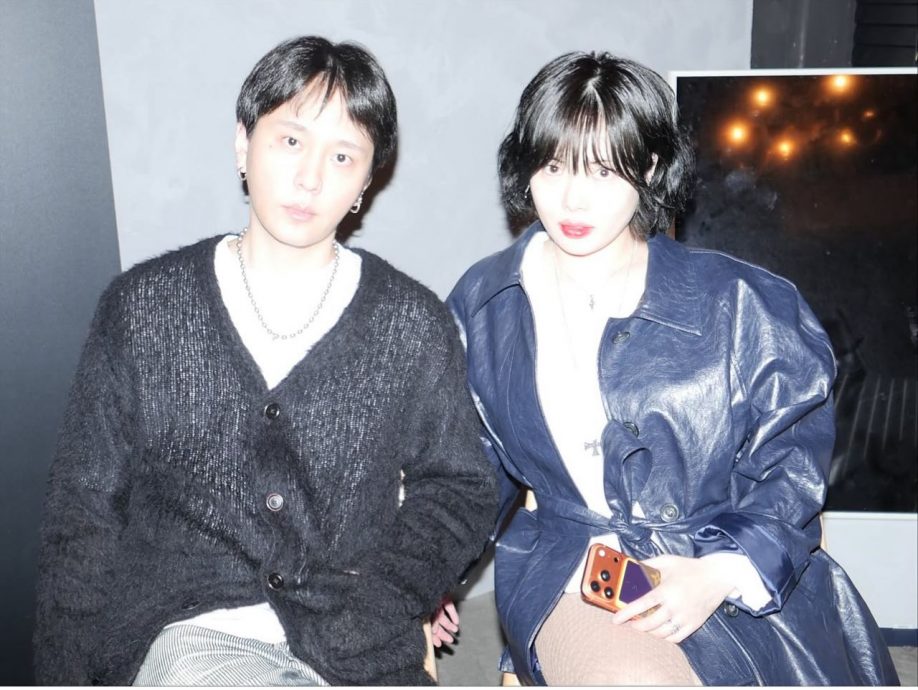 努力减肥瘦回4字头 泫雅“脚背都是伤”引担忧