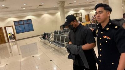 视频| 北根受贿前警员上诉失败 高庭裁决维持原判 不能再上诉