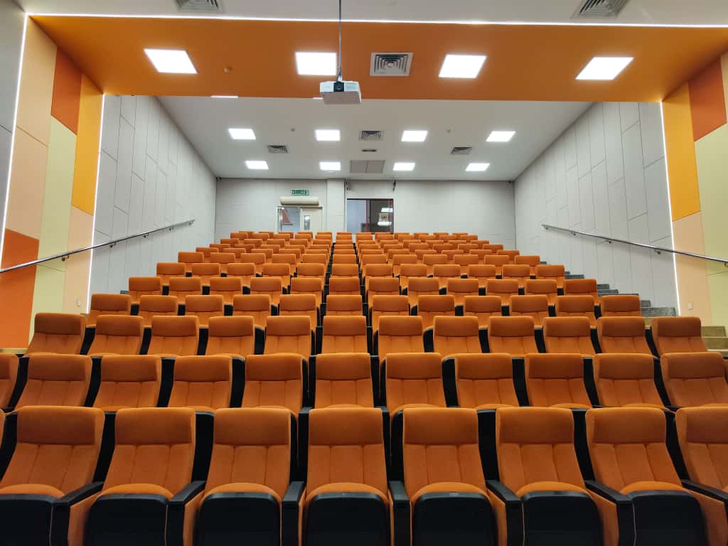 **华社**全国：历年最大笔神庙捐款  新山龙虎寺捐南院50万