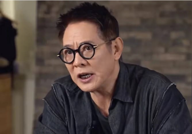 **即时娱乐**李连杰惊爆疑是复制人！他惊喊：声音、口音都不对“警快调查”