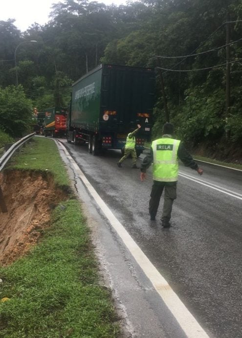 双溪布亚路山崩 紧急封2.1公里马路