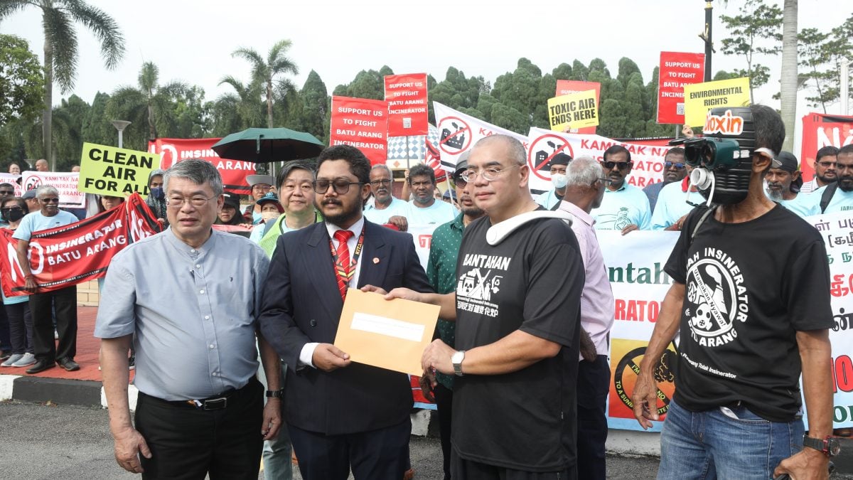 反对焚化炉和平集会 梁自坚:政府应解释EIA不获批理由