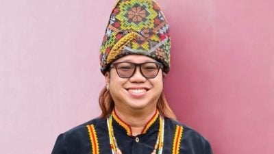 史蒂夫：别受情绪左右  年轻选民应理性投票