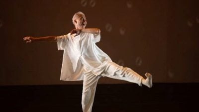 叶忠文的舞蹈告白 以独舞修复人生伤口