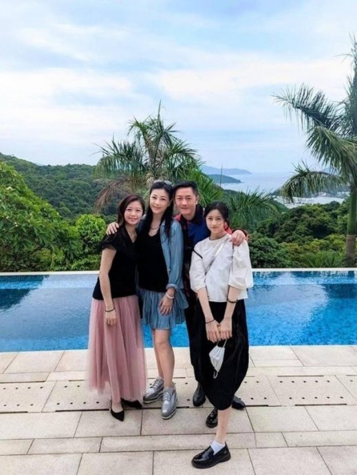 否认当年嫌穷甩掉郭晋安 刘小慧罕见开腔:对得起这段感情