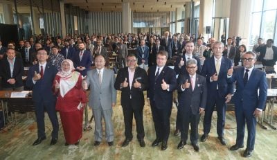 哈斯比：致力让南海成和平之海 “与各国共促稳定”