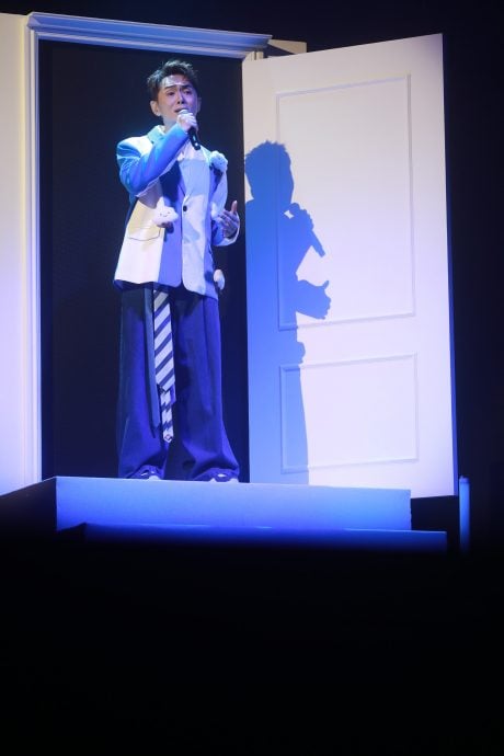 唱星云大作致谢觉诚法师 黎升铭音乐会泪悼亡妹