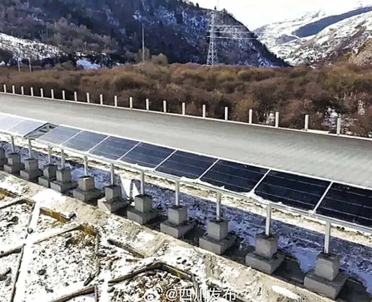 四川首条“自发热”高速公路亮相 石墨烯技术破解高海拔融雪难题