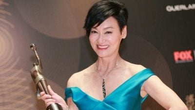 坦言奖项是加薪筹码 惠英红誓追“三金大满贯”