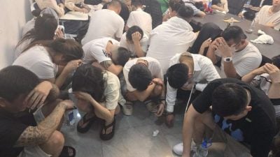 夜店捕逾200涉毒男女 柬警否认收钱放人