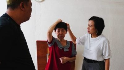 2匪清晨闯屋打抢  六旬妇女被暴力对待