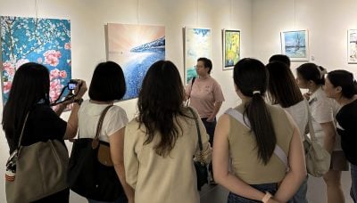博雅艺术中心师生油画展  “形色韵律”展出至20日