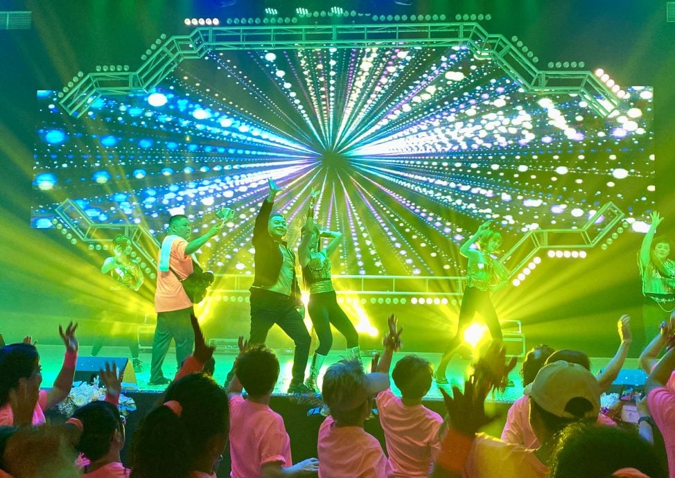 大都会-《节奏5载 · 舞出精彩》开幕 