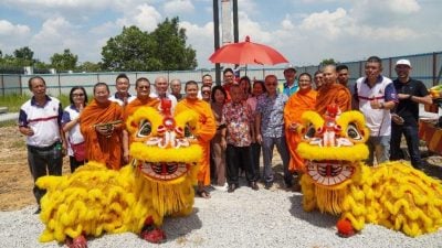 灵市泰国精舍新庙奠基   边建边筹700万建筑费