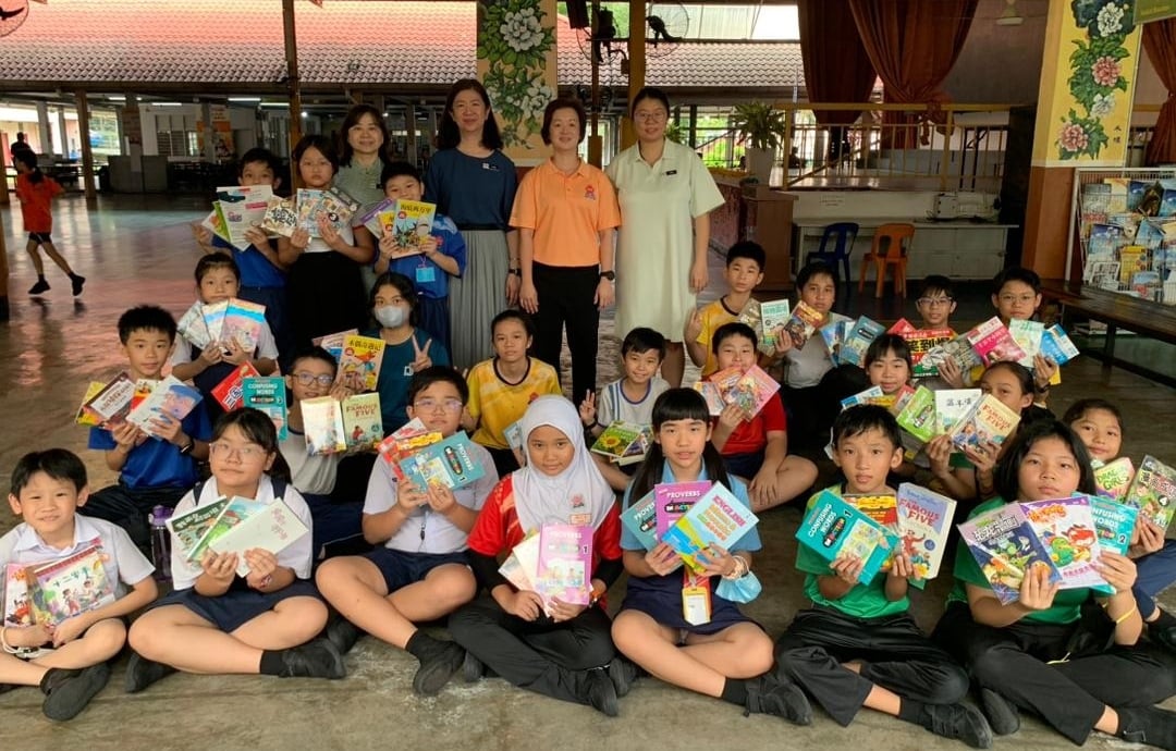 大都会 / 帝沙再也二校获“希望阅读计划”支持 鼓励学生依兴趣阅读 / 2图