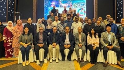 林立选：第三港口计划冲击   须关注加厘岛生态