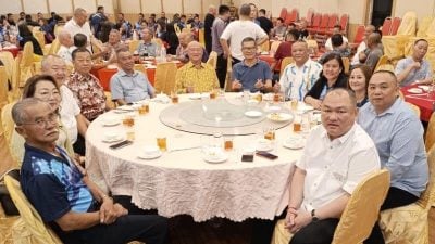 筹款晚宴突破300万   海滨华小设慰劳宴