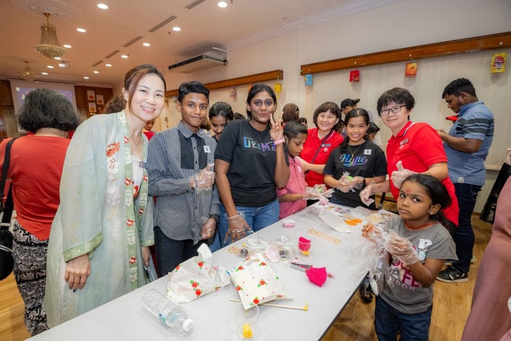 大都会-隆雪华堂妇女组2025年中秋活动圆满结束