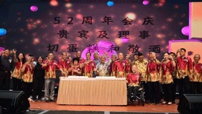 筵开88席庆周年   慈航拨6.3万捐22单位