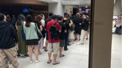 万达广场中午突断电　电影半途黑屏  顾客获退款