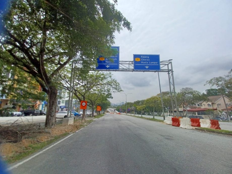 大都会/加影绍佳娜英比安花园岔口的天桥预料于12中开放通车/4图