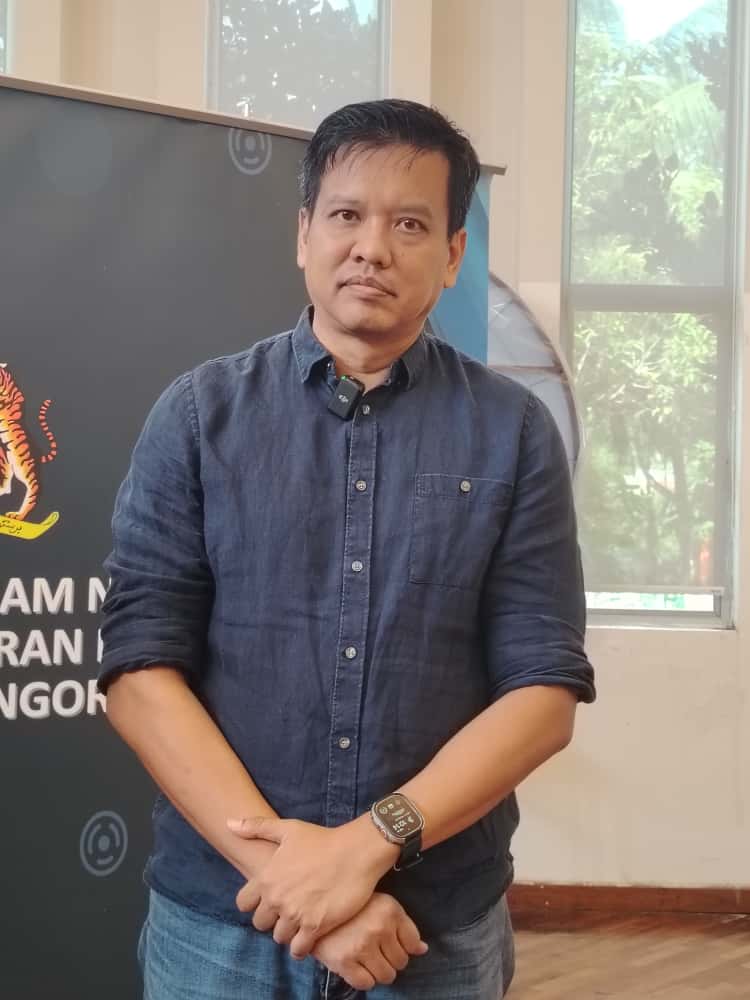 大都会/国民登记局扩展服务范围 官员亲自上门协助行动不便、残疾、弃养孤老和原住民更换大马卡