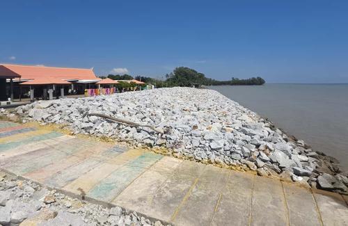 大都会封面主文/丹绒士拔海堤获790万拨款修复提升